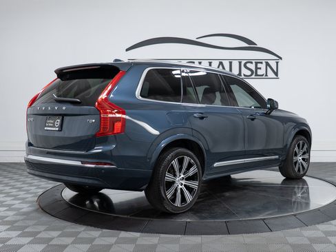 Certified 2025 Volvo XC90 T8 Plus w/ Protection Package Premier AWD/4WD image 5