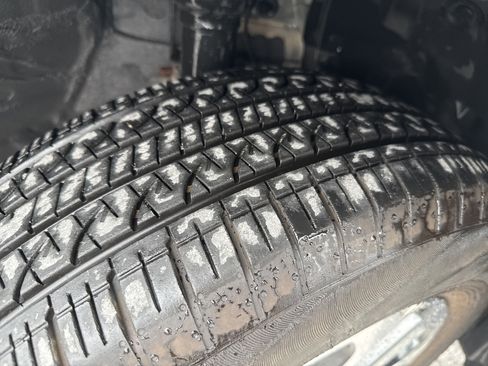 Used 2024 Subaru Outback Premium image 8