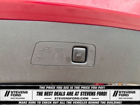Used 2025 Lincoln Corsair Reserve w/ Equipment Group 202A AWD/4WD image 39