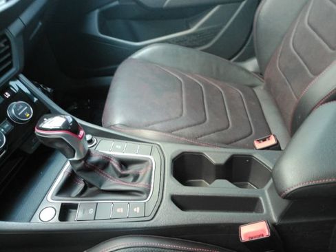 Used 2023 Volkswagen Jetta GLI Autobahn FWD image 41