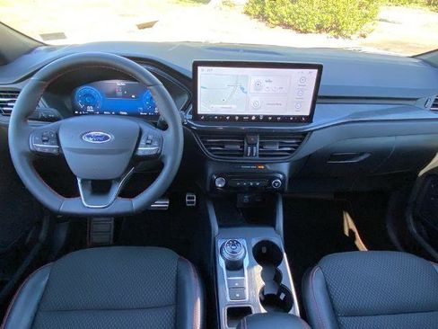 Certified 2023 Ford Escape ST-Line Select w/ Tech Pack #2 image 14