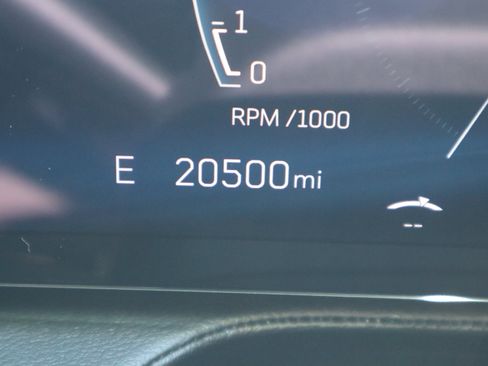 Used 2025 Cadillac CT5 Premium Luxury RWD image 18