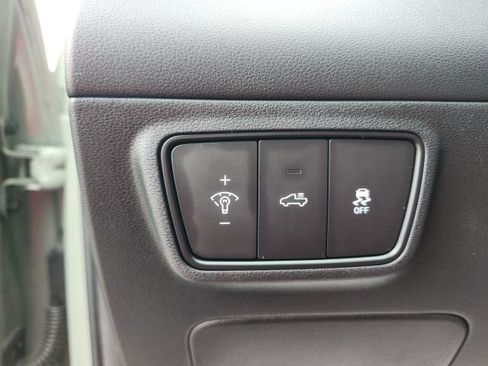 Used 2024 Hyundai Santa Cruz SEL image 15