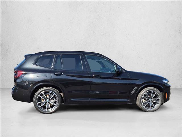 Used 2024 BMW X3 xDrive30i w/ Premium Package AWD/4WD image 4