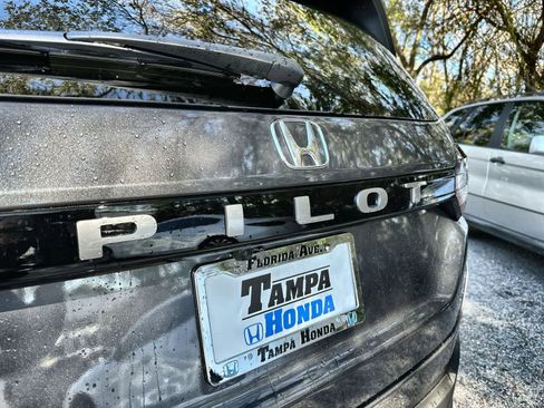 New 2026 Honda Pilot EX-L image 7