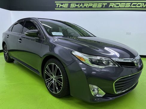 Used 2015 Toyota Avalon XLE Touring FWD image 2