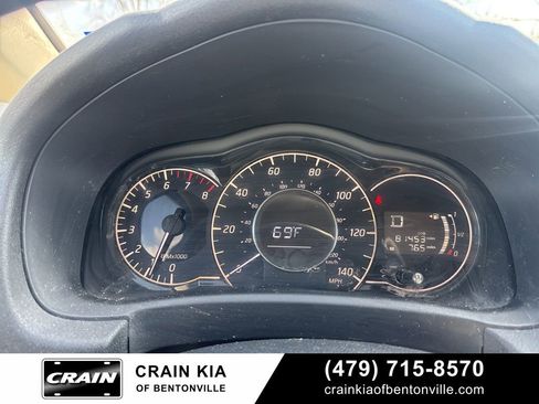 Used 2017 Nissan Versa Note SR image 24