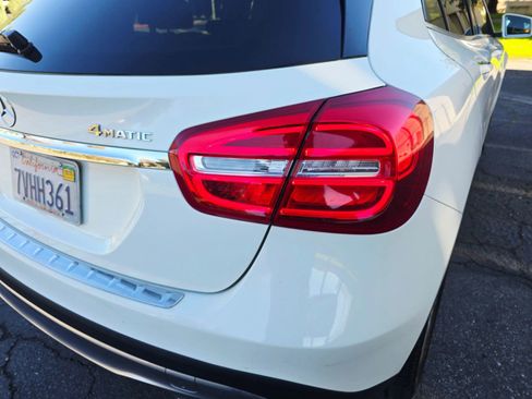 Used 2017 Mercedes-Benz GLA 250 4MATIC image 45