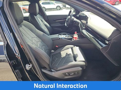 Used 2025 BMW 530i image 20