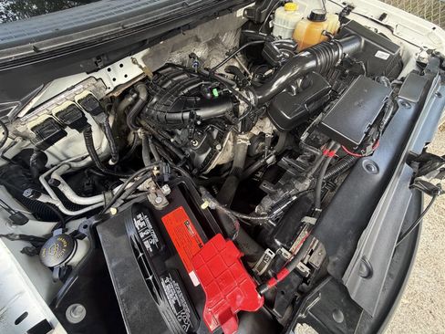 Used 2014 Ford F150 XL w/ Equipment Group 101A Mid AWD/4WD image 17
