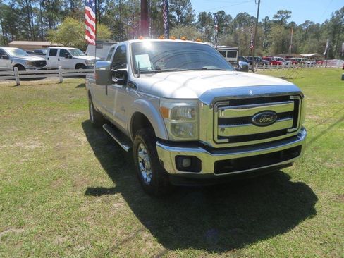 Used 2013 Ford F250 XLT w/ XLT Value Pkg image 4