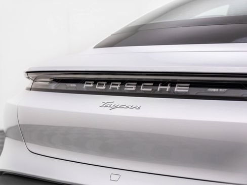 Certified 2025 Porsche Taycan image 35
