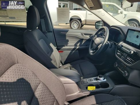 New 2026 Ford Escape Active image 29