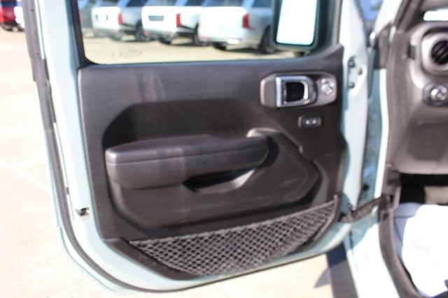 Used 2023 Jeep Wrangler Unlimited Sport AWD/4WD image 10
