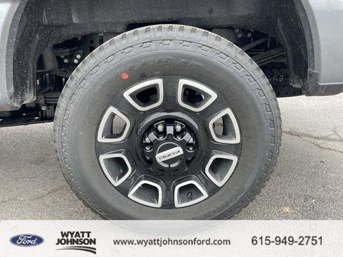 New 2026 Ford F250 Platinum AWD/4WD image 11