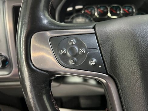 Used 2017 GMC Sierra 2500 SLT w/ All Terrain HD Package image 12