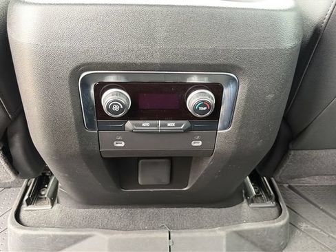 Used 2024 Chevrolet Suburban RST w/ Max Trailering Package AWD/4WD image 13