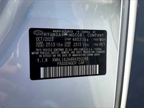 Used 2024 Hyundai Sonata SEL w/ Convenience Package FWD image 11