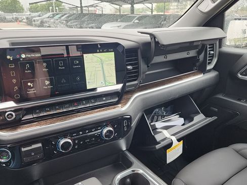 New 2026 GMC Sierra 1500 Elevation w/ Elevation Premium Package AWD/4WD image 33