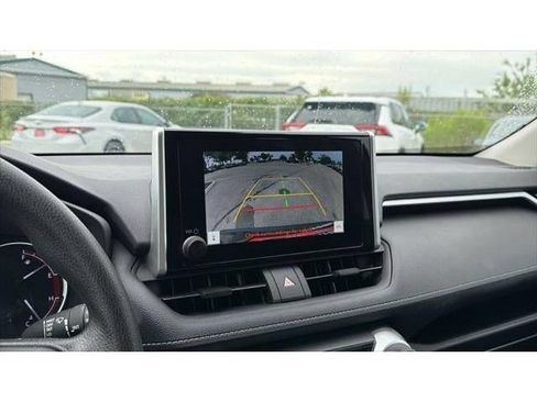 Certified 2024 Toyota RAV4 XLE FWD image 30