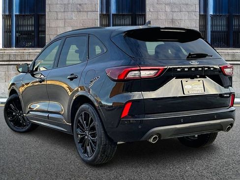 Certified 2023 Ford Escape ST-Line Elite w/ Premium Technology Package AWD/4WD image 10