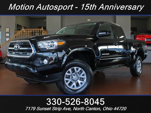 Used 2016 Toyota Tacoma SR5 RWD image 1