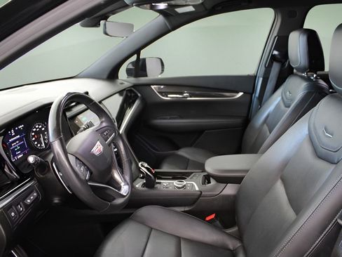 Used 2020 Cadillac XT6 Sport image 16