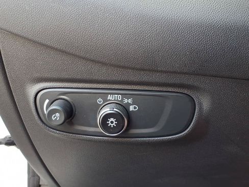 Used 2024 Chevrolet Equinox LT AWD/4WD image 11