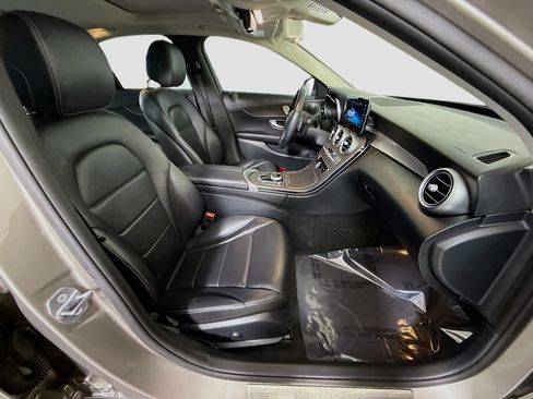Used 2020 Mercedes-Benz C 300 Sedan image 29