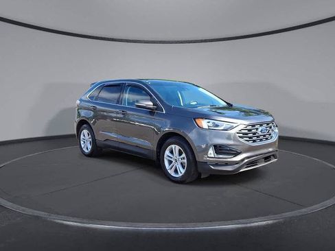 Certified 2020 Ford Edge SEL w/ Convenience Package AWD/4WD image 2