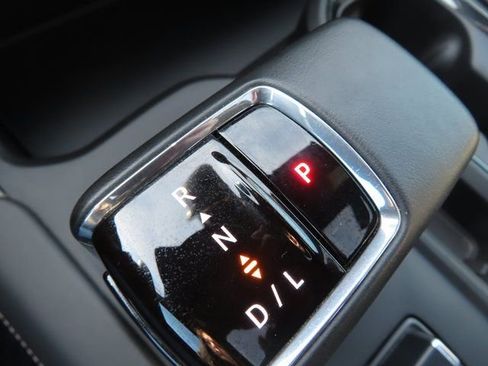 Used 2024 GMC Sierra 1500 AT4X w/ AT4X AEV Edition image 43