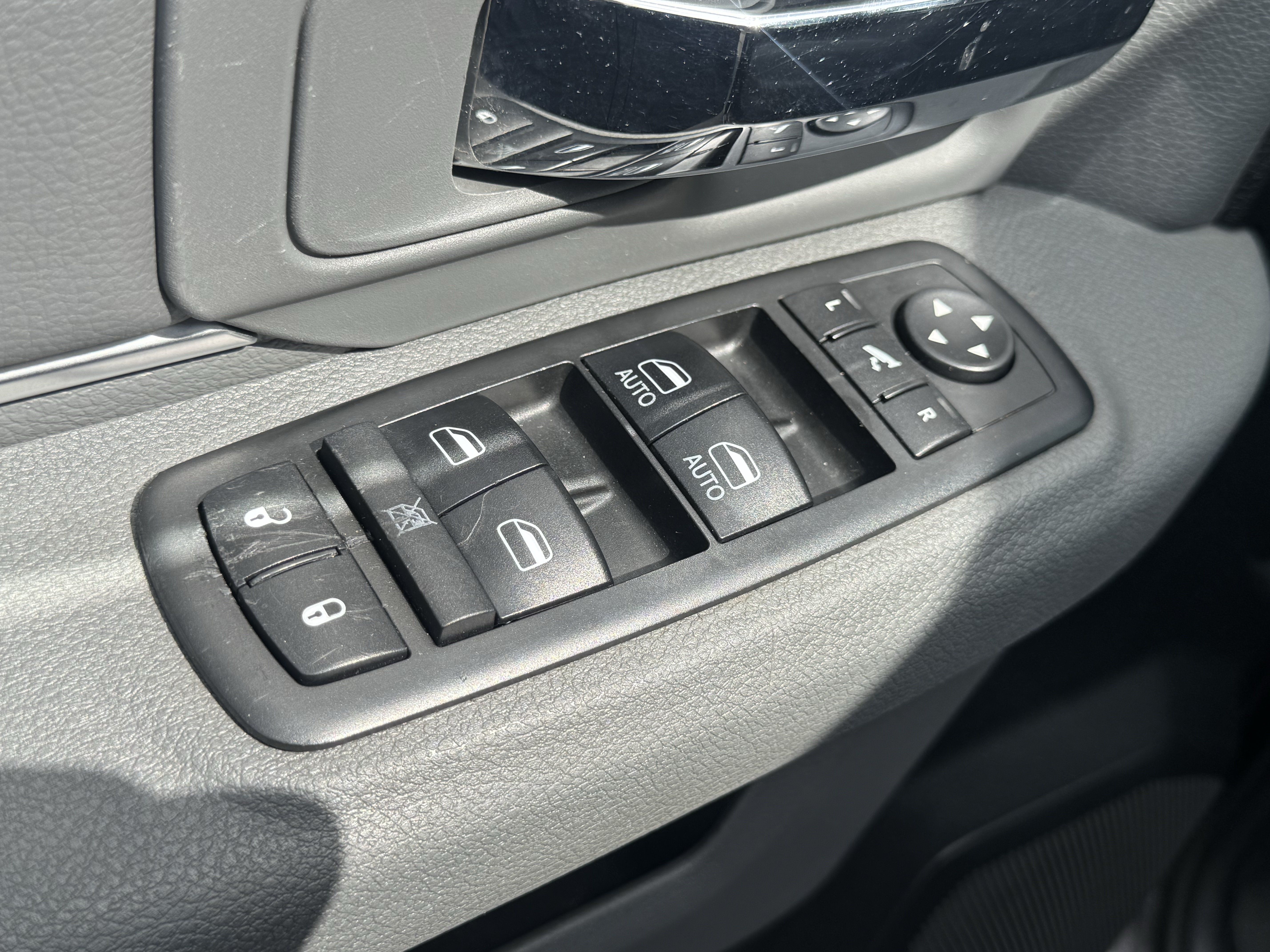 Used 2018 RAM 1500 Big Horn AWD/4WD image 16