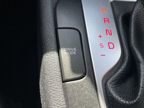 Used 2024 Kia Forte LXS FWD image 16