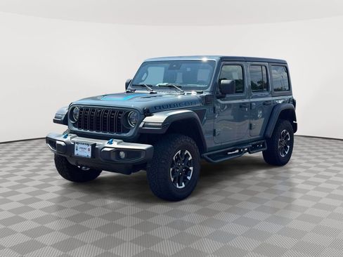 Used 2024 Jeep Wrangler Unlimited Rubicon 4xe w/ Technology Group AWD/4WD image 3