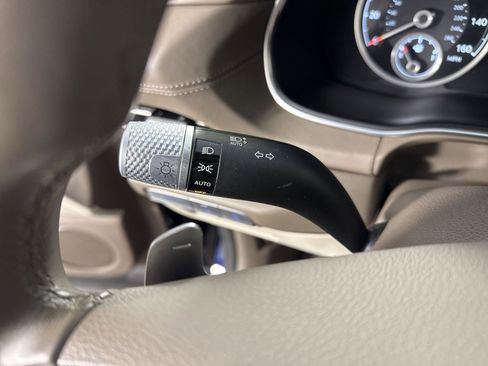 Used 2024 Genesis GV80 2.5T image 15