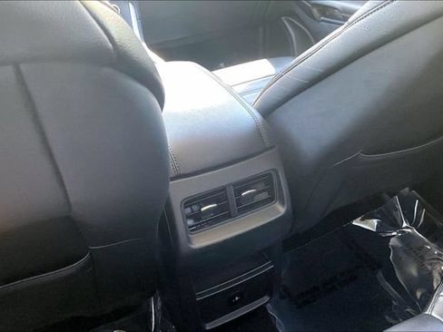 Used 2024 Ford Edge SEL AWD/4WD image 33