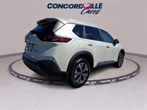 Certified 2023 Nissan Rogue SV w/ SV Premium B Package AWD/4WD image 7