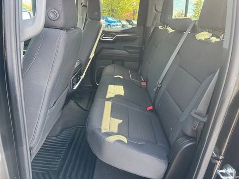 Used 2024 GMC Sierra 1500 Elevation w/ Preferred Package AWD/4WD image 16