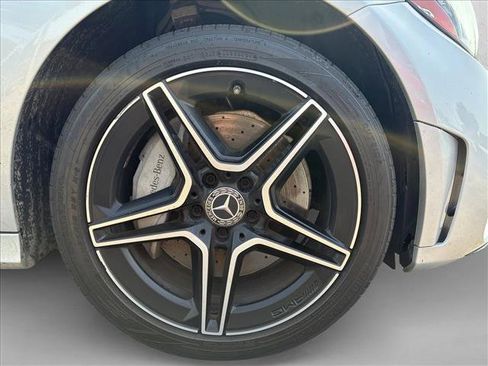 Used 2020 Mercedes-Benz C 300 4MATIC Sedan image 9