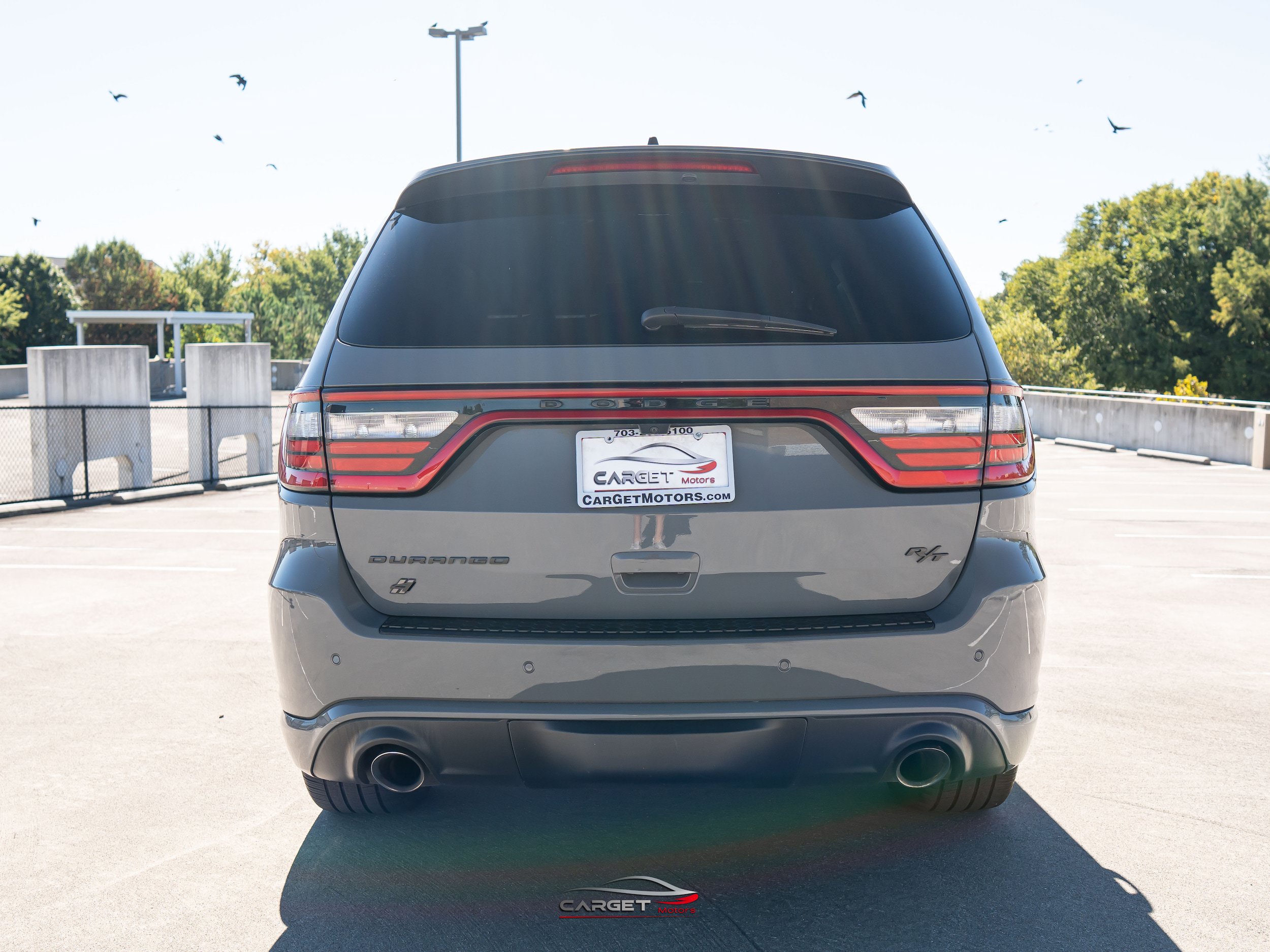 Used 2023 Dodge Durango R/T w/ Tow 'N Go Package AWD/4WD image 6