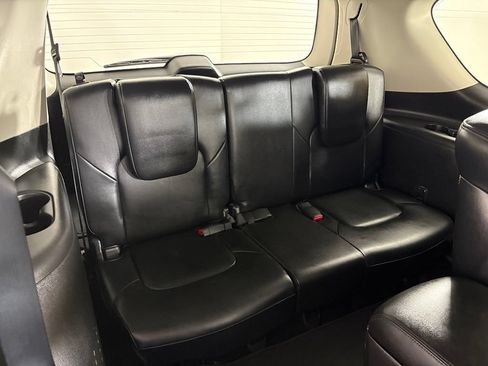 Used 2024 Nissan Armada SL w/ Captain's Chairs Package RWD image 43