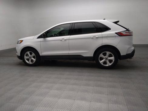 Used 2019 Ford Edge SE FWD image 3