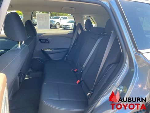 Used 2023 Nissan Rogue S FWD image 20