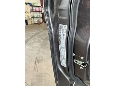 Used 2021 Jeep Cherokee Limited AWD/4WD image 14