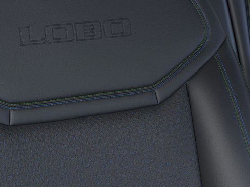 New 2026 Ford Maverick Lobo image 17