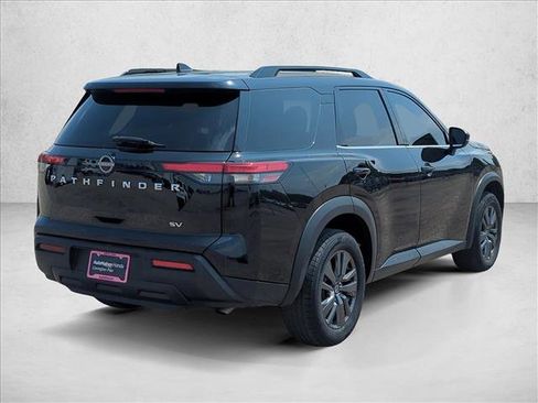 Used 2022 Nissan Pathfinder SV FWD image 6