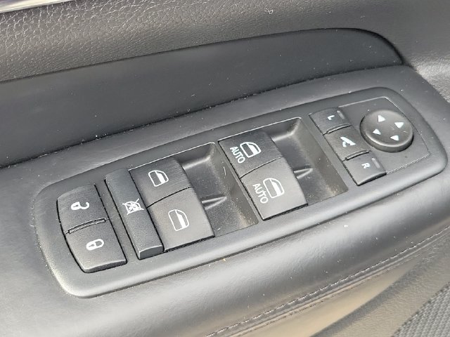 Used 2016 Jeep Grand Cherokee High Altitude AWD/4WD image 23