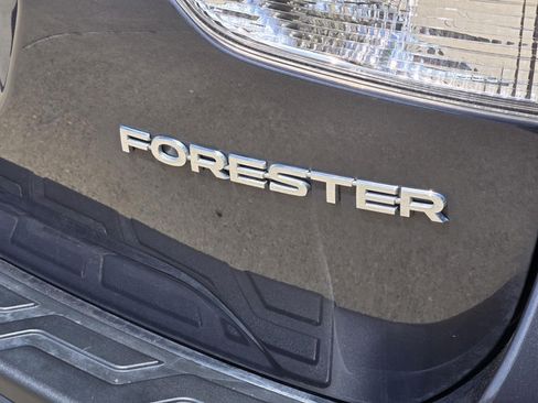 Used 2023 Subaru Forester Limited AWD/4WD image 31