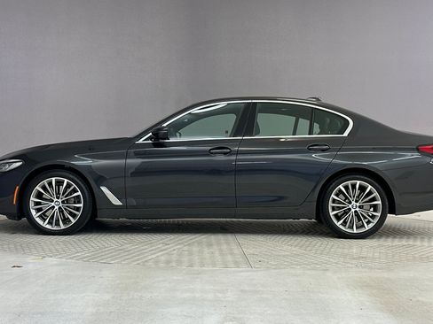Certified 2023 BMW 540i w/ Premium Package RWD image 2