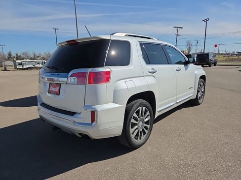 Used 2016 GMC Terrain Denali image 4